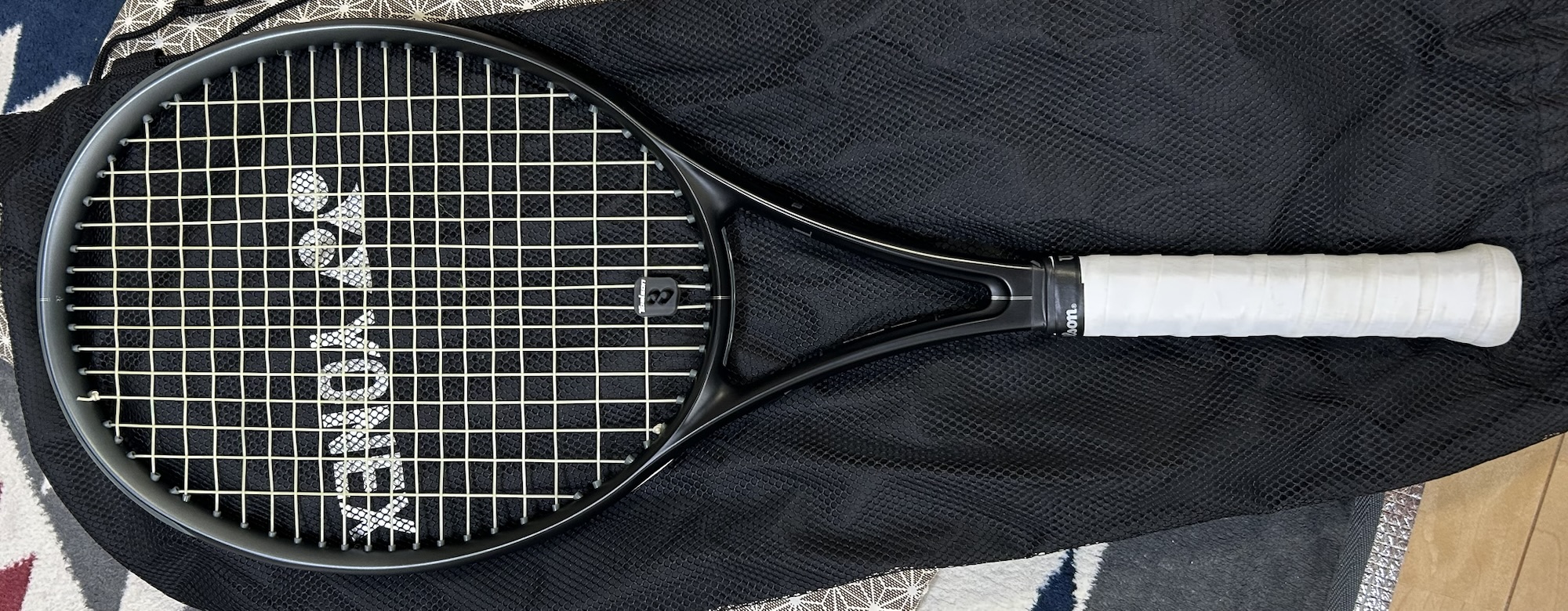 ウィルソン　フェデラー　RF01 PRO G2 早い方に。 ウィルソンRF01徹底レビュー！プロ仕様なのに扱いやすい？40代に